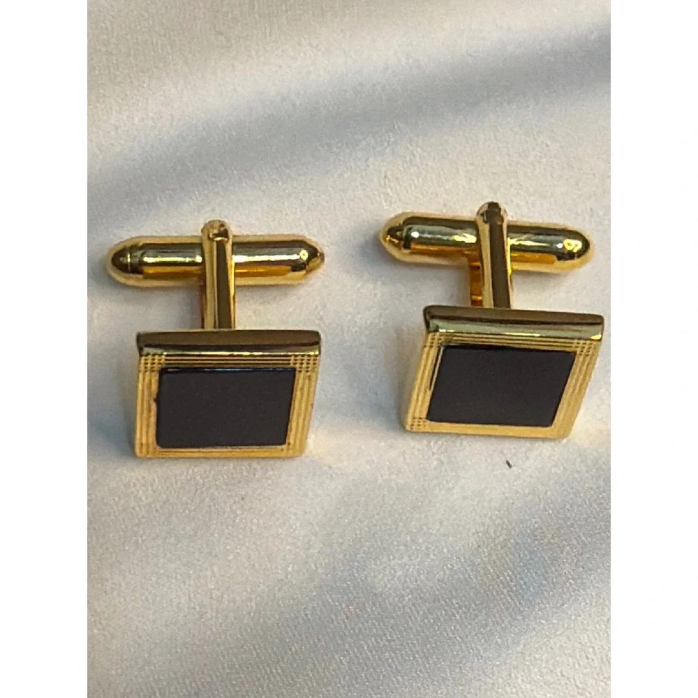 Vintage Gold Tone Square Cufflinks Black Inlay Textured Border Mens Accessory